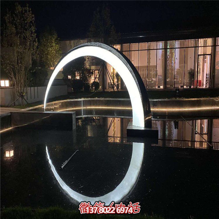 不銹鋼發光圓環雕塑，點亮戶外園林景觀