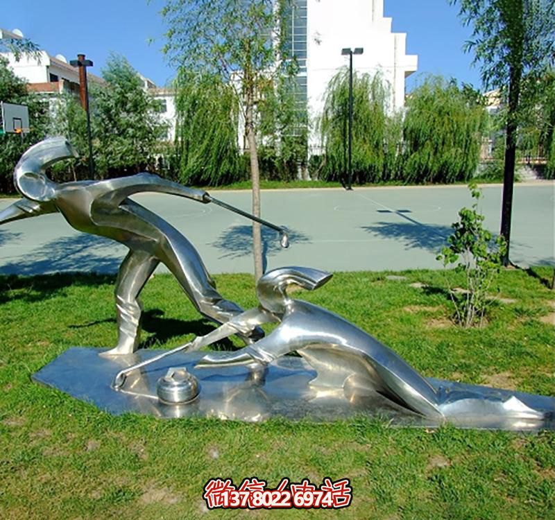 不銹鋼冰壺雕塑，點綴小區花園，創造休閑運動空間