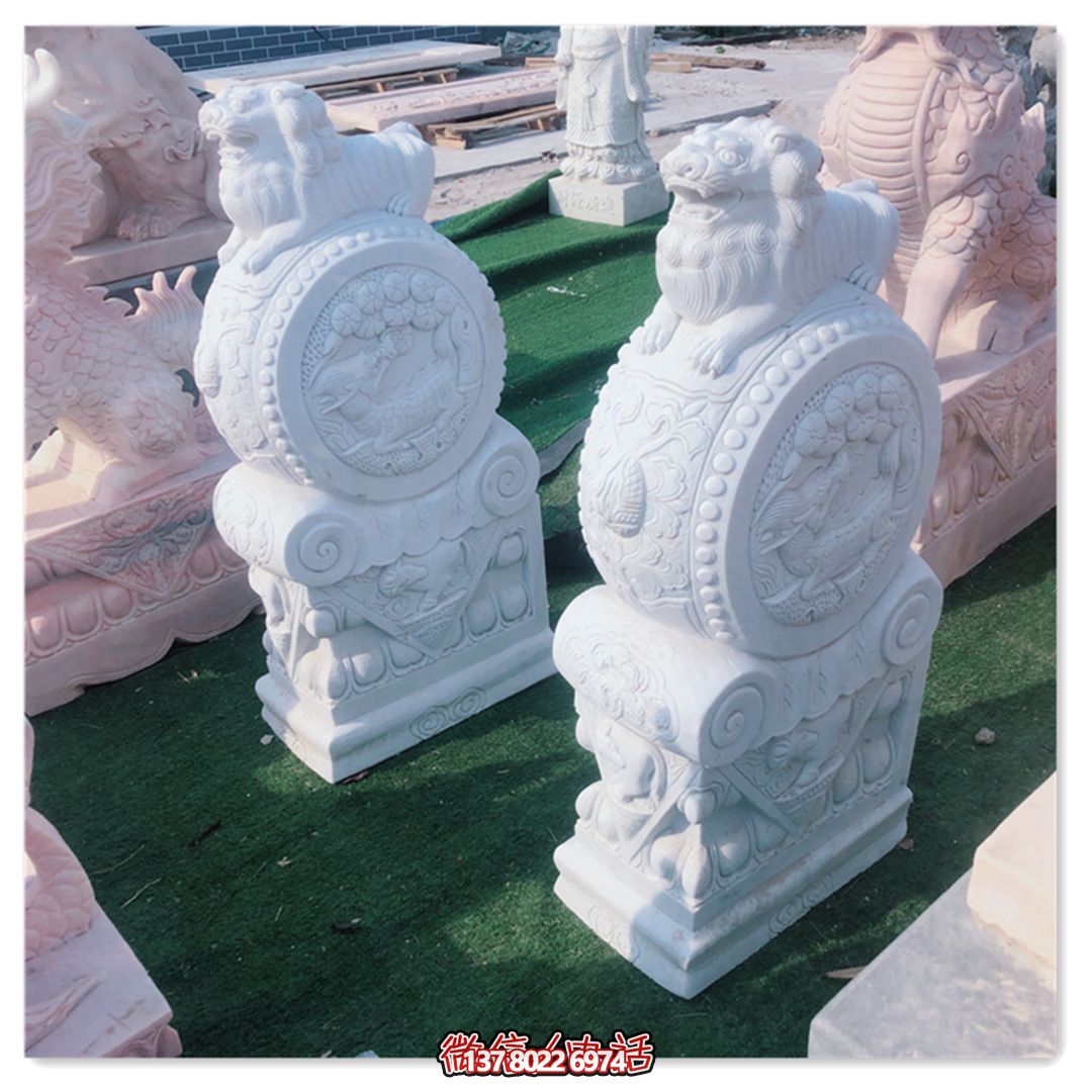 精美石雕獅子雕塑，裝點精致庭院