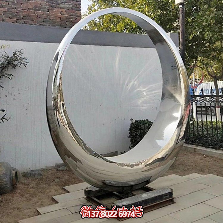 高級(jí)不銹鋼圓環(huán)雕塑，構(gòu)筑優(yōu)雅園林景觀(guān)