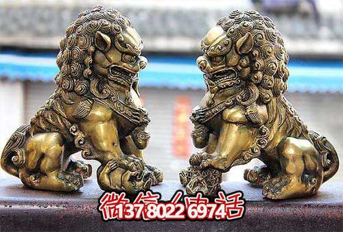 獅子雕塑-商場創(chuàng)意玻璃鋼室內創(chuàng)意美陳擺件獅子雕塑