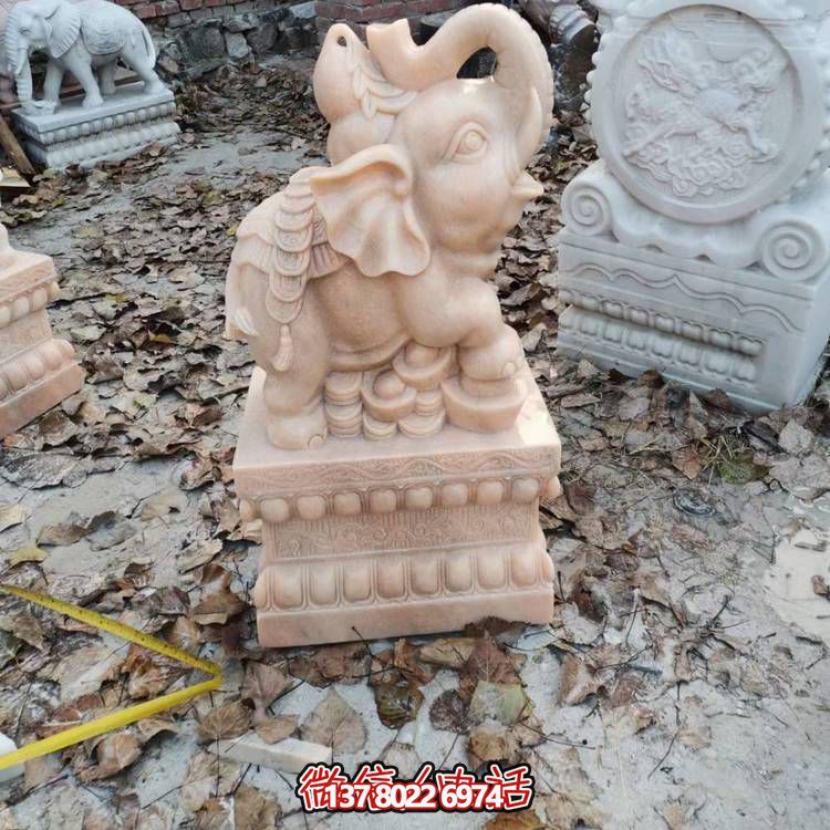 庭院企業(yè)門(mén)前擺放晚霞紅雕刻招財(cái)納福小象雕塑